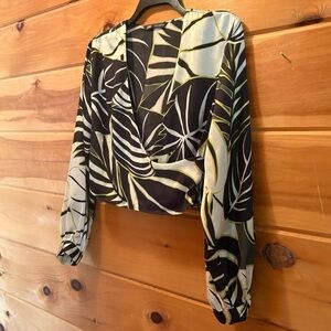 Zara Black and Light Green Leaf-Print Cropped Blouse